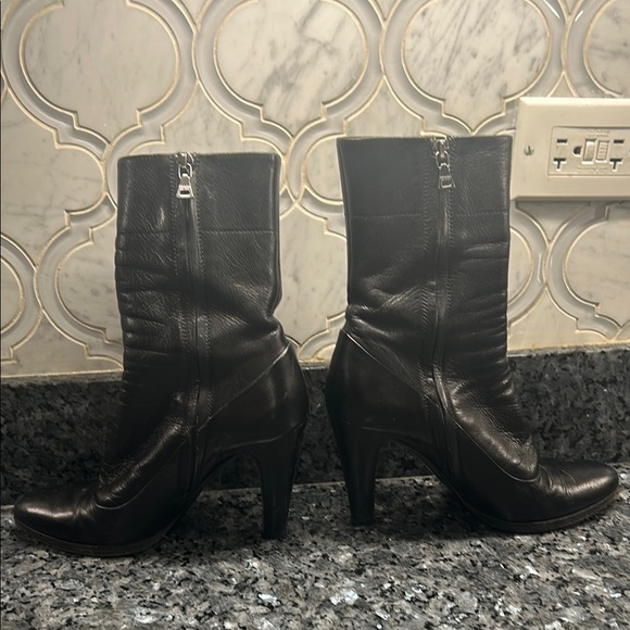 Prada Black Leather Heeled 3” Boots Women’s size 36.5 (6.5) - Picture 8 of 13